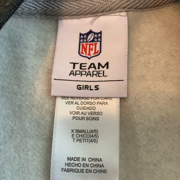 Girls Gray Sweatshirt. NWT - Picture 6 of 6